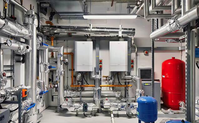 https://plumberkewdale.com.au/uploads/2025/06/commercial-plumbing-920069.jpg